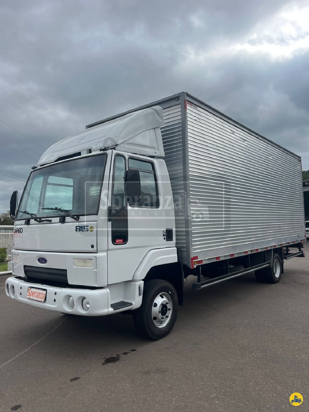 CAMINHAO FORD CARGO 815 Baú Furgão 3/4 4x2 Speranza Caminhões GARIBALDI RIO GRANDE DO SUL RS